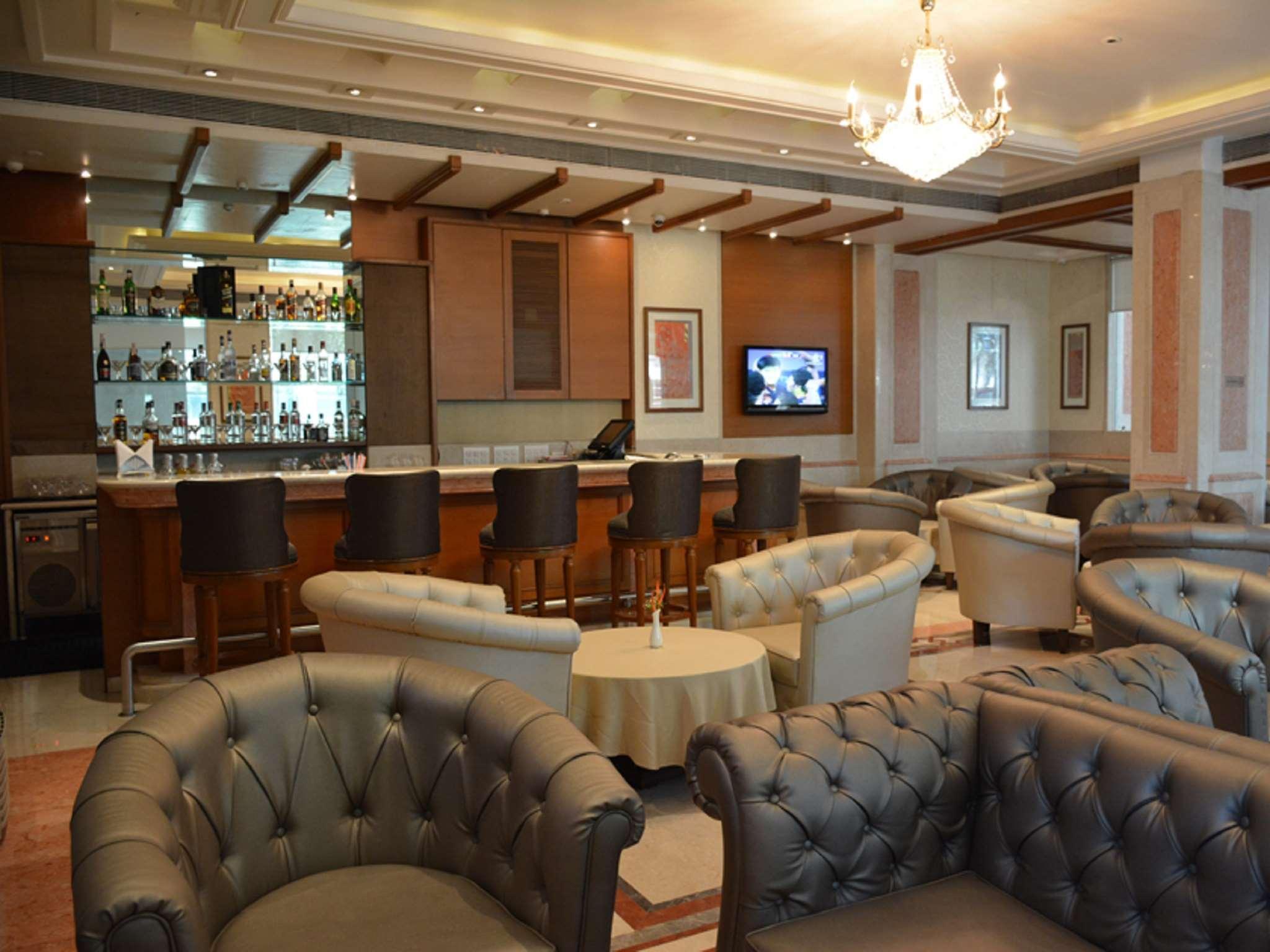 Royal Tulip Navi Mumbai Ξενοδοχείο Εξωτερικό φωτογραφία