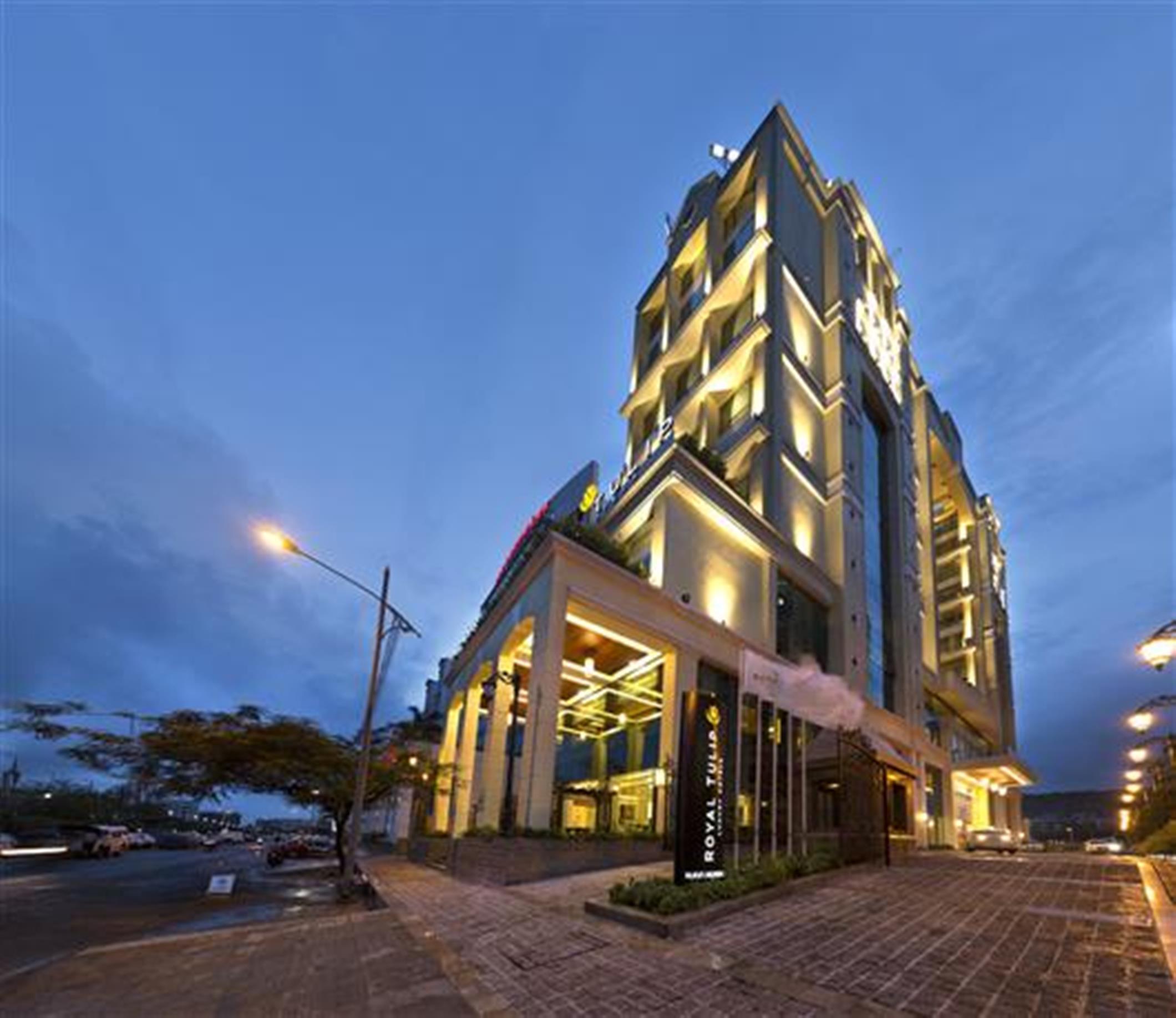 Royal Tulip Navi Mumbai Ξενοδοχείο Εξωτερικό φωτογραφία