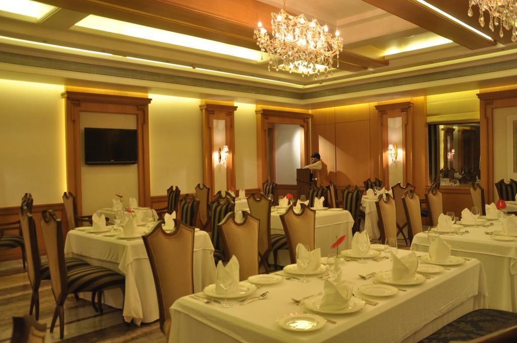 Royal Tulip Navi Mumbai Ξενοδοχείο Εξωτερικό φωτογραφία