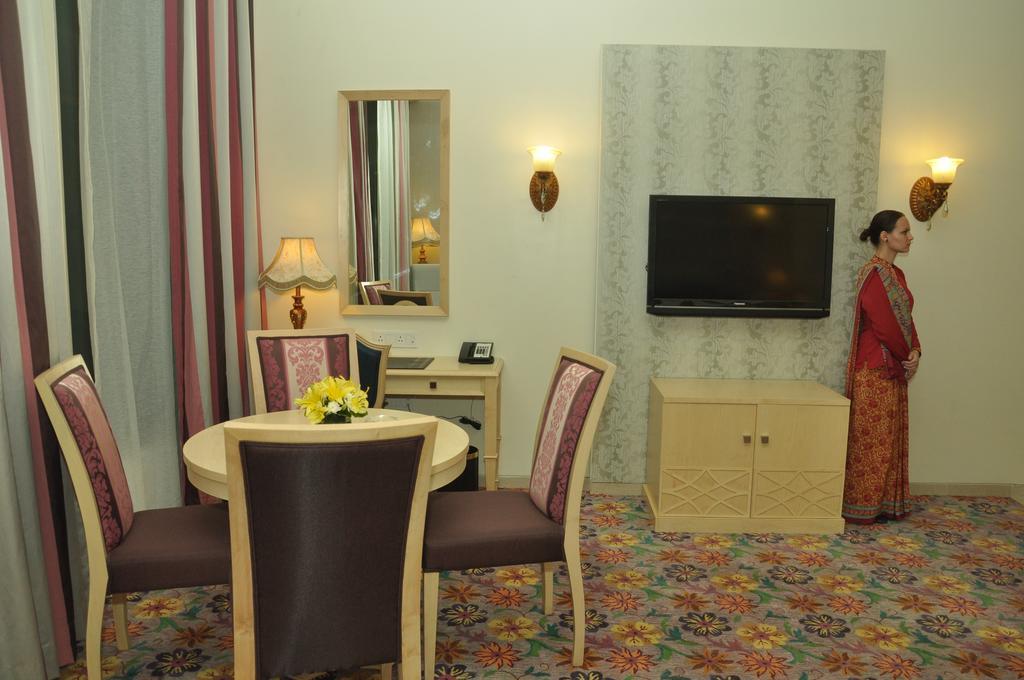 Royal Tulip Navi Mumbai Ξενοδοχείο Εξωτερικό φωτογραφία