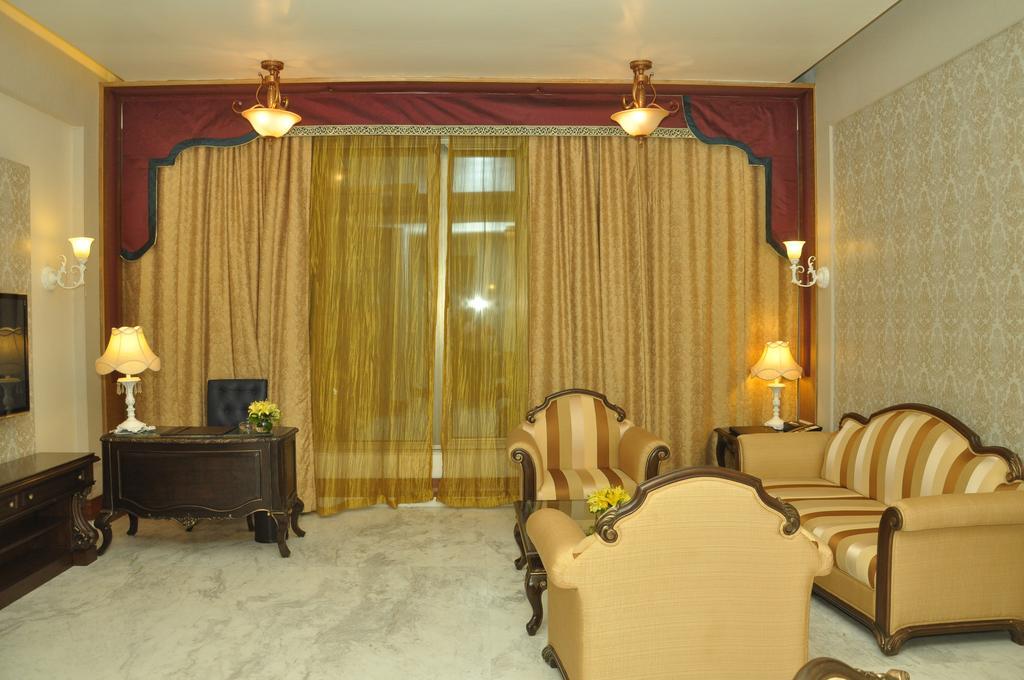 Royal Tulip Navi Mumbai Ξενοδοχείο Εξωτερικό φωτογραφία